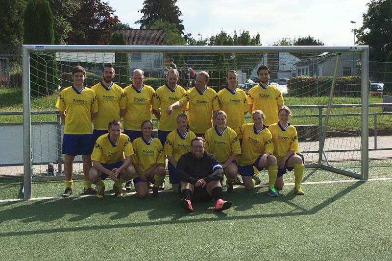 Fußballmannschaft des Nardini Klinikums mit hervorragendem 3. Platz